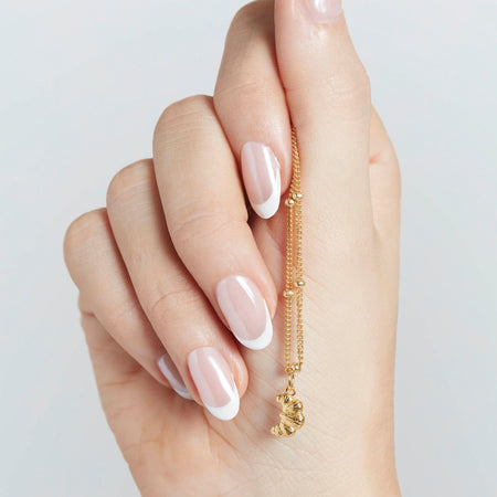 Croissant Pendant Gold